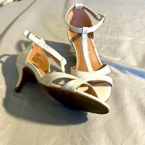 Girls white heels